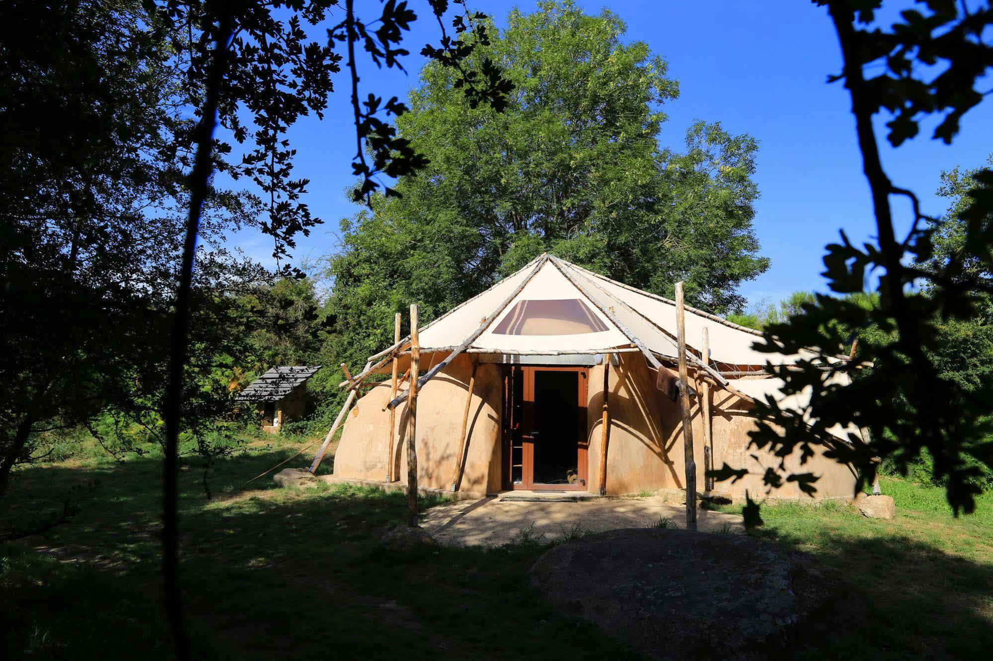 Terragora Lodges - Hebergement Atypique Les Épesses Eksteriør billede